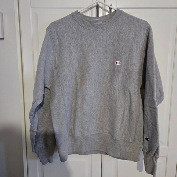 champion sweater small - Picture 1 of 2